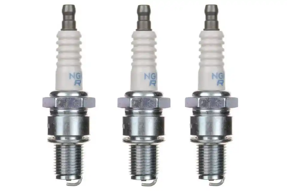 3x Zündkerze für Aprilia Amico Area 51 Gulliver Havana SR 50 Racing Sport Stealth WWW Begrenztes Angebot