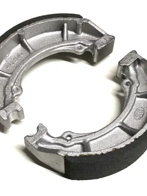 Aktuell Bremsbacken vorne 120x28mm für Suzuki TS 50 80 125 X