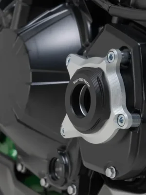 SW-Motech Motorgehäusedeckel-Schutz Schwarz/Silbern. Kawasaki Z900 / SE (16-). Super-Preis